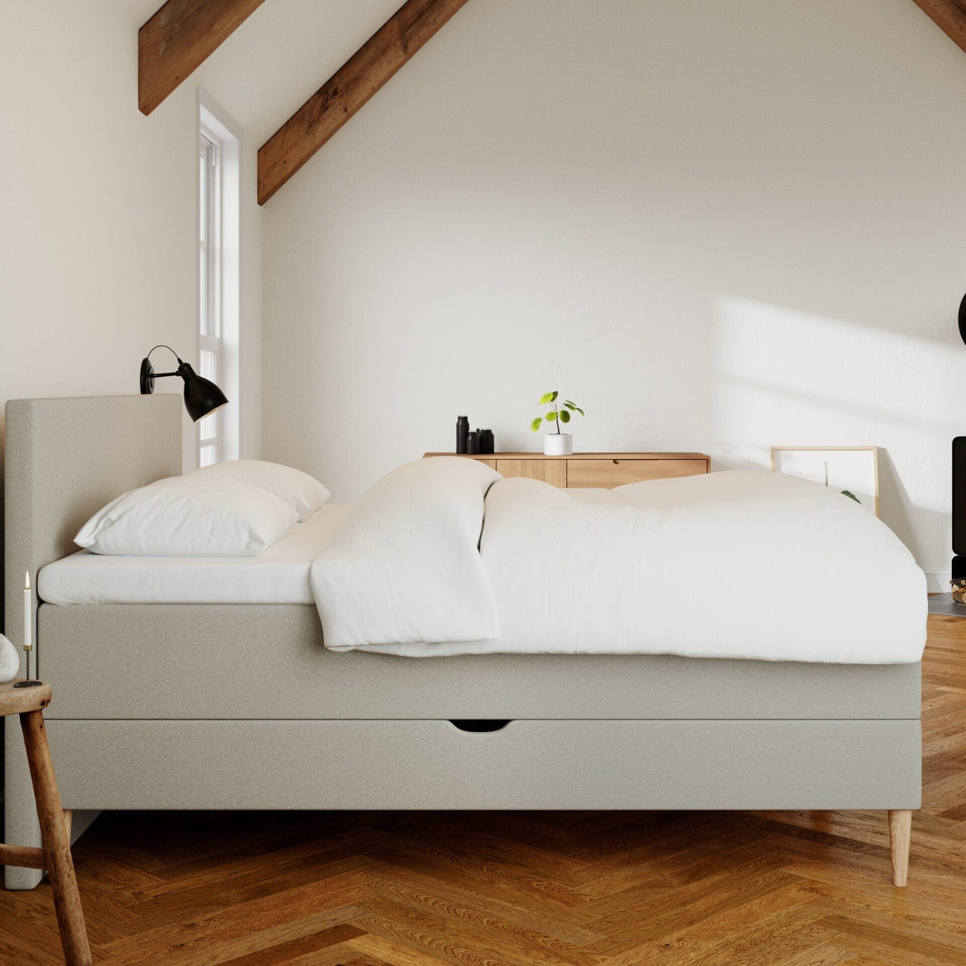 Nordic Dream Astrid Alv boxmadras i elegant sandfarvet design. Komfortabel seng med blød støtte, der kombinerer skandinavisk minimalisme og høj kvalitet til en afslappende søvnoplevelse.